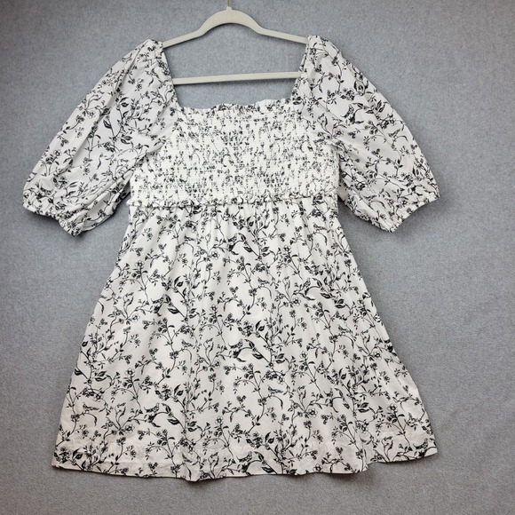 American‎ Eagle Womens Smocked Dress Size Large Puff Sleeve Cottage Birds NWOT - Picture 2 of 16